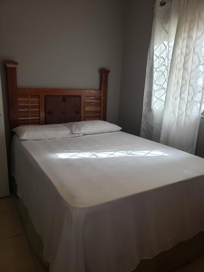 Lion'S View Bed & Breakfast Mandeville Exterior foto